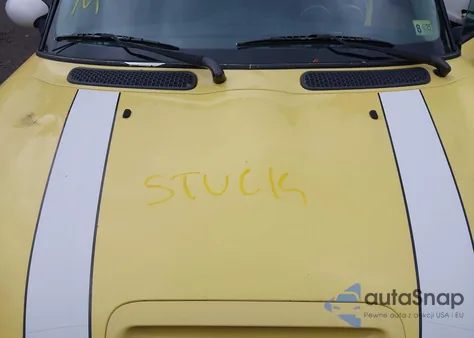 2005 Mini Cooper S z USA, uszkodzony, nr VIN WMWRE33505TL10590